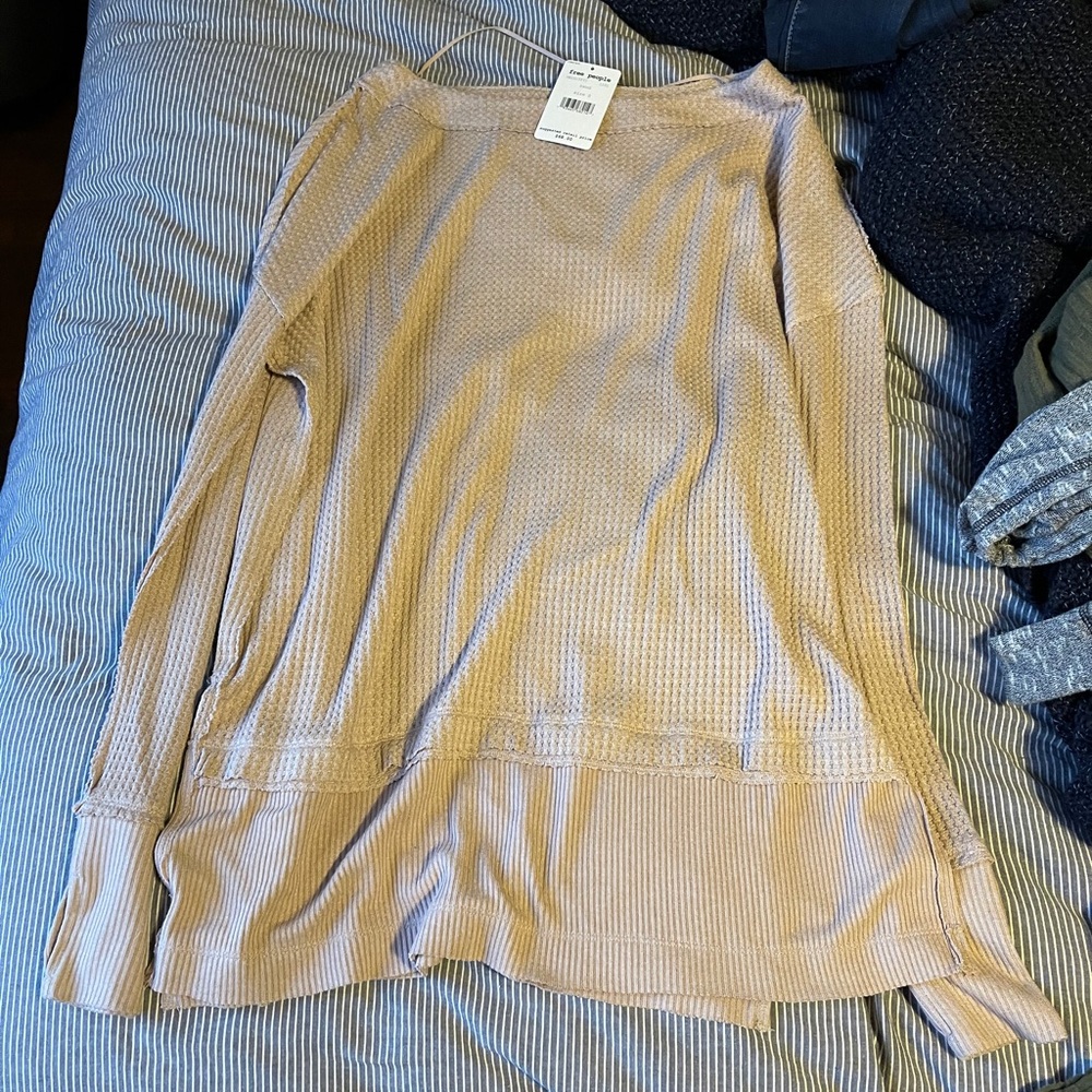 We the free northshore thermal with thumb holes